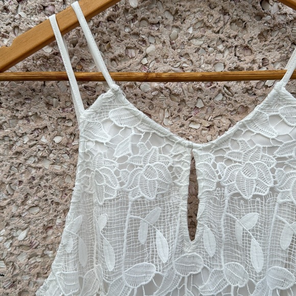 ASTR The Label White Overlay Cocktail Dress NWT - Picture 2 of 11